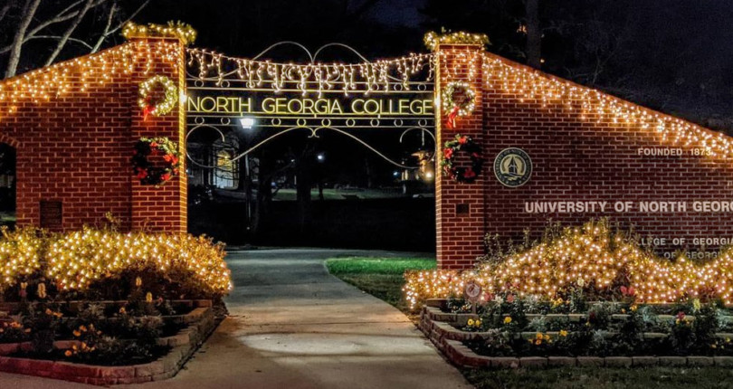 Enjoy the Season in the Popular Christmas Towns of North Georgia